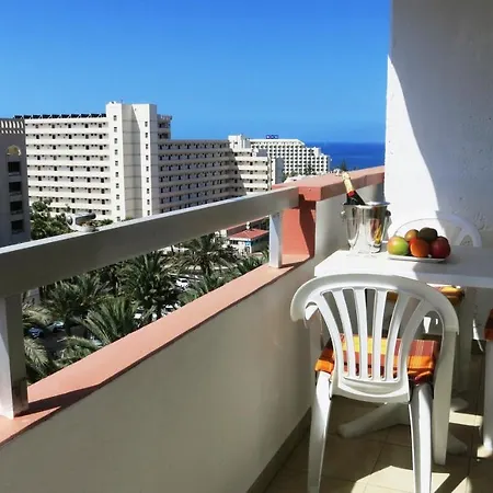 In Americas With Amazing View Daire *